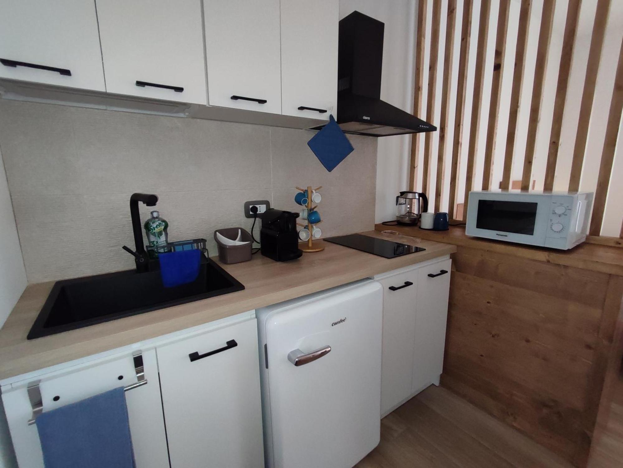 Pietra Bianca Bed & Breakfast Cutrofiano Dış mekan fotoğraf