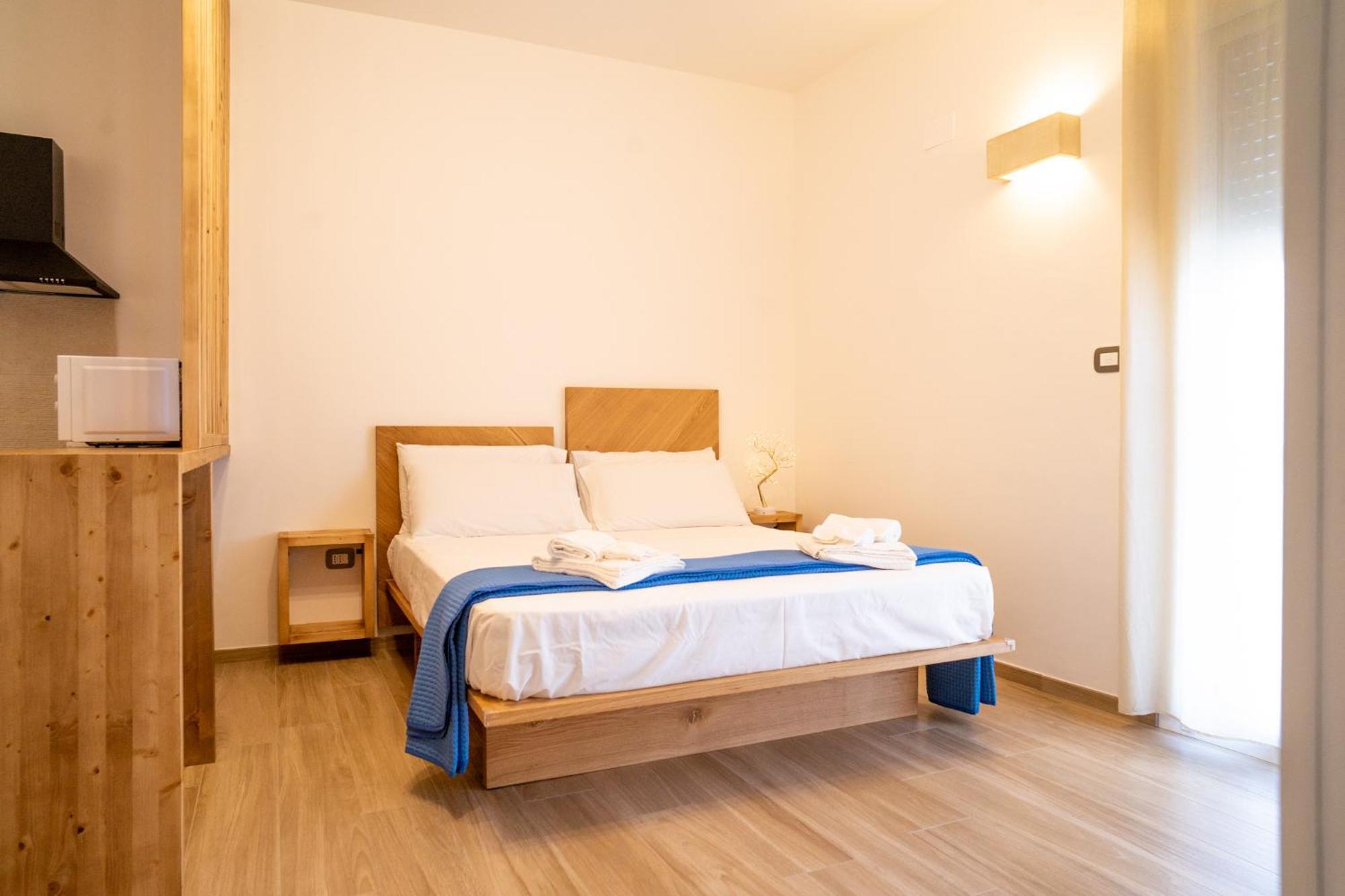 Pietra Bianca Bed & Breakfast Cutrofiano Dış mekan fotoğraf