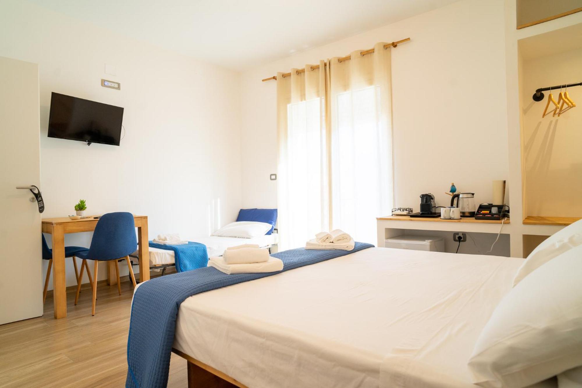 Pietra Bianca Bed & Breakfast Cutrofiano Dış mekan fotoğraf