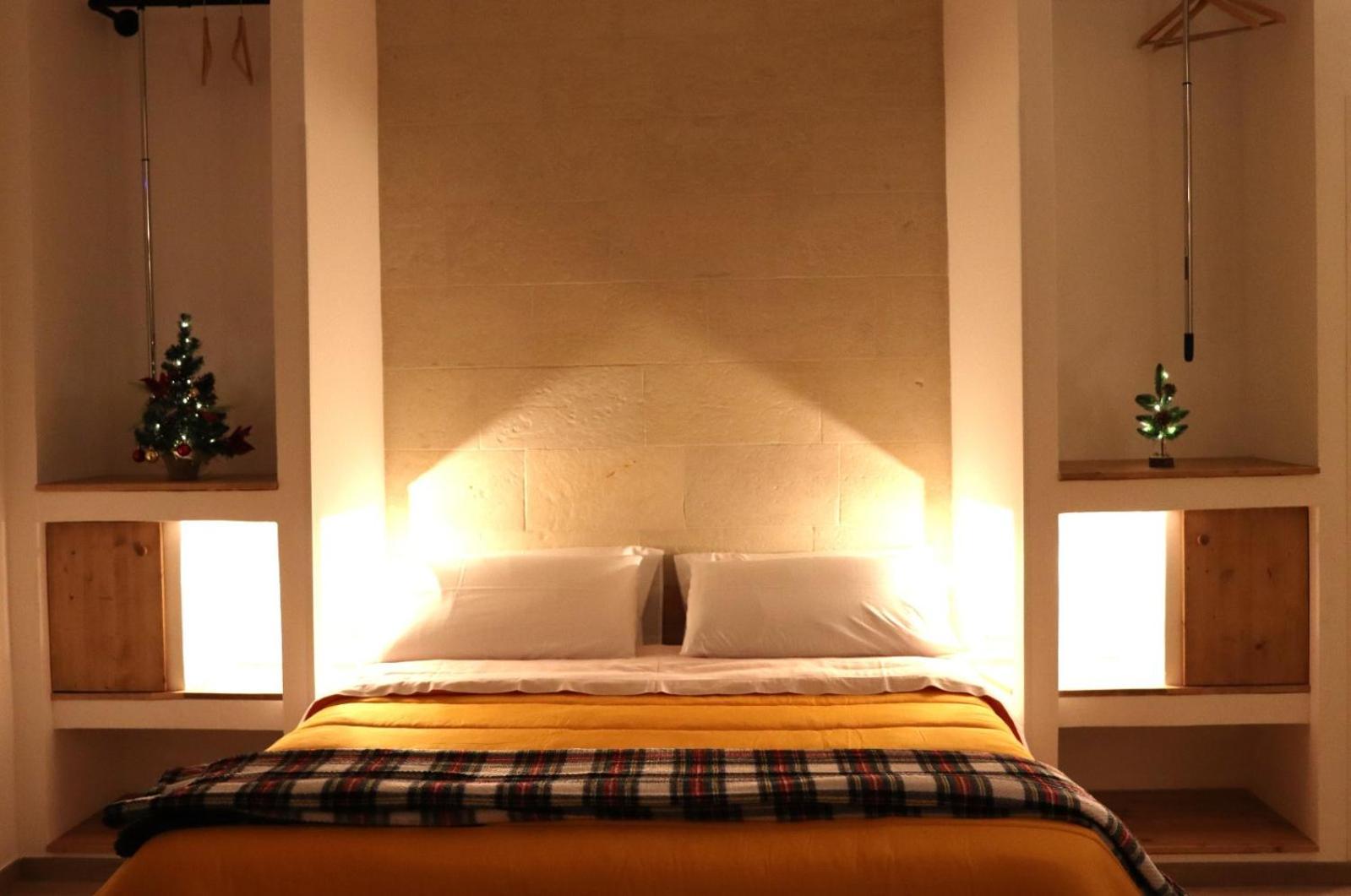 Pietra Bianca Bed & Breakfast Cutrofiano Dış mekan fotoğraf