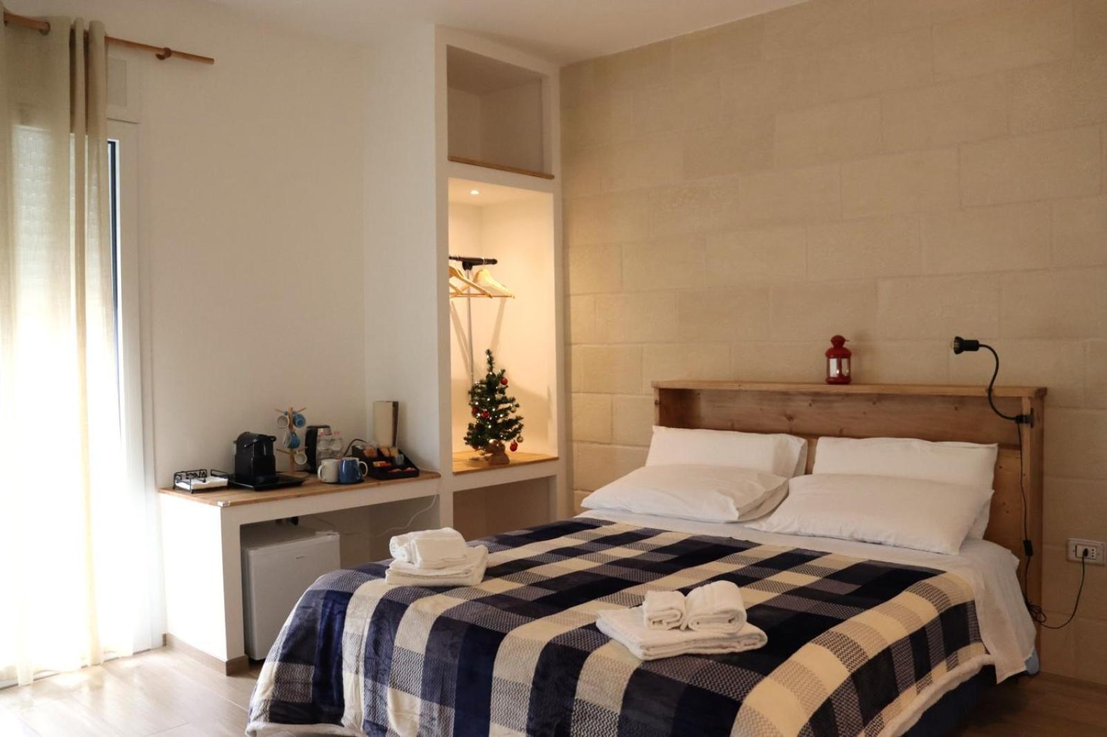 Pietra Bianca Bed & Breakfast Cutrofiano Dış mekan fotoğraf
